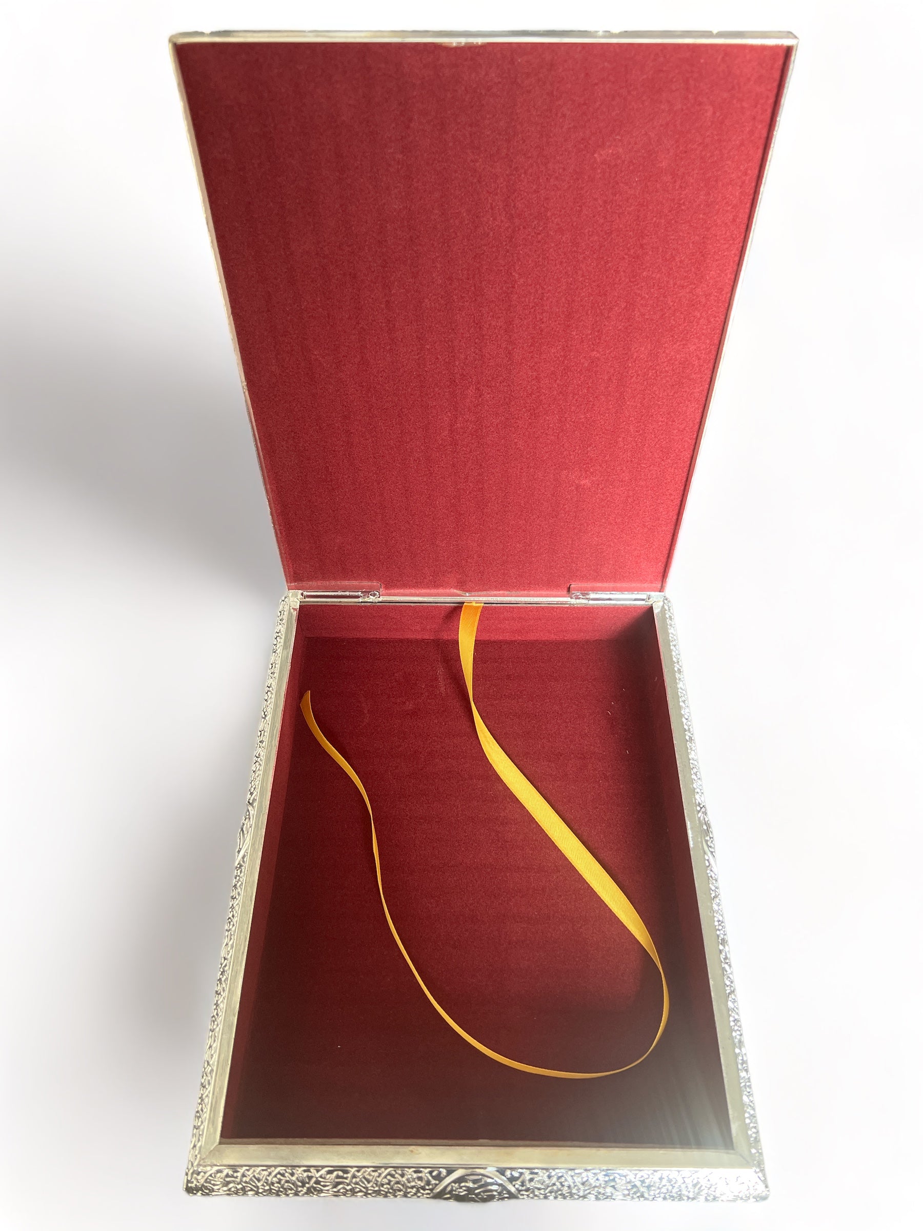Coffret métallique de luxe pour Coran - Couleur Argent Taille S - 21x16x5,5cm
