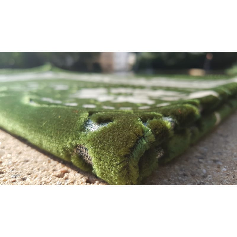 Tapis de Prière - motif fleurs - Fond Vert Sapin Sana Tapis de prière > Velours 3700495404563 Librairie Musulmane Al-imen